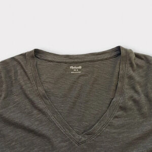 Madewell V-Neck Short Sleeve T-Shirt Size S
